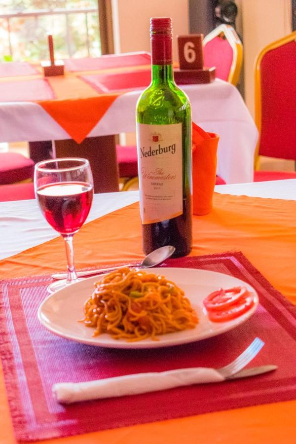 Kahondo Buffalo Hotel Kampala Makerere 外观 照片