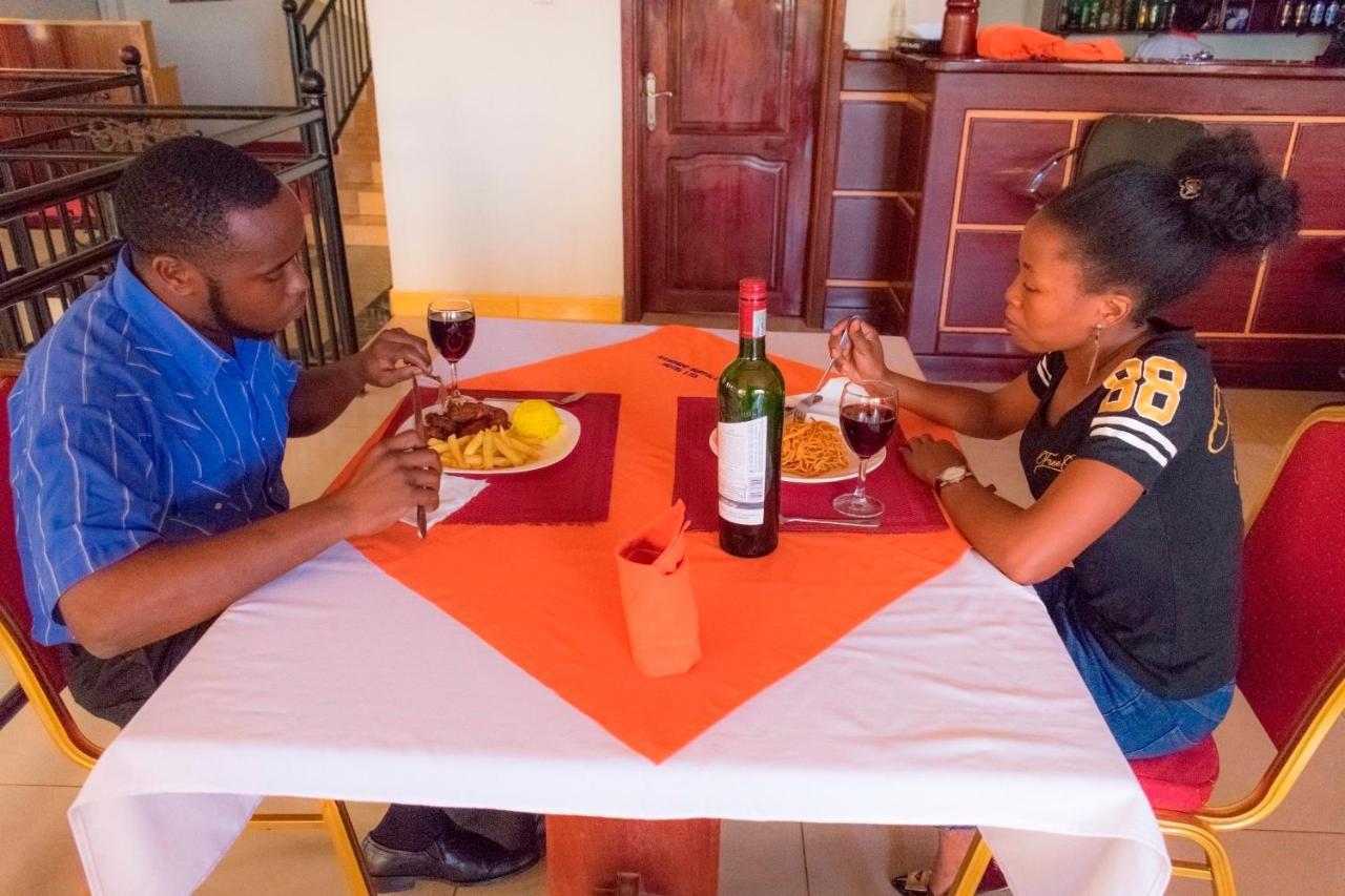 Kahondo Buffalo Hotel Kampala Makerere 外观 照片