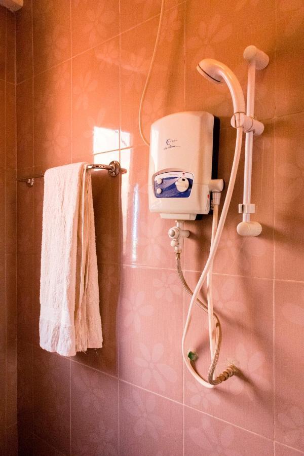Kahondo Buffalo Hotel Kampala Makerere 外观 照片
